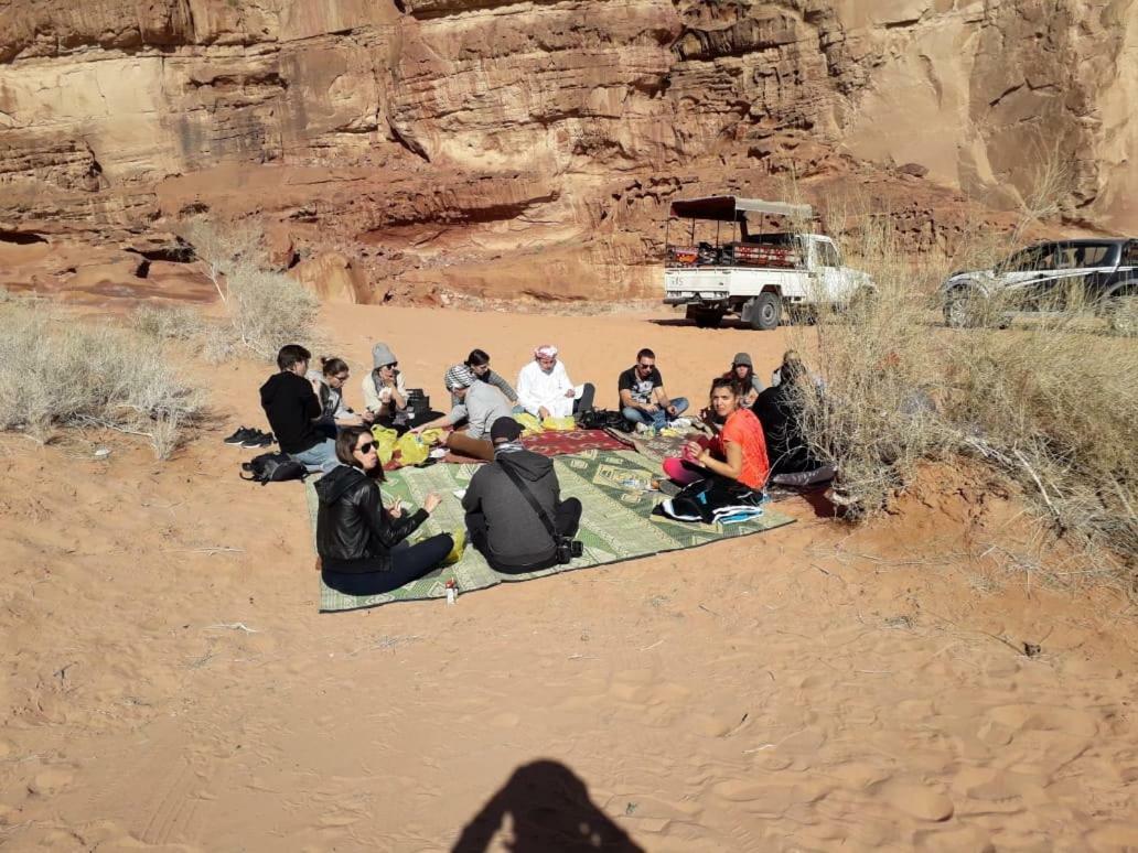 Wadi Rum Bedouin Time Eksteriør billede